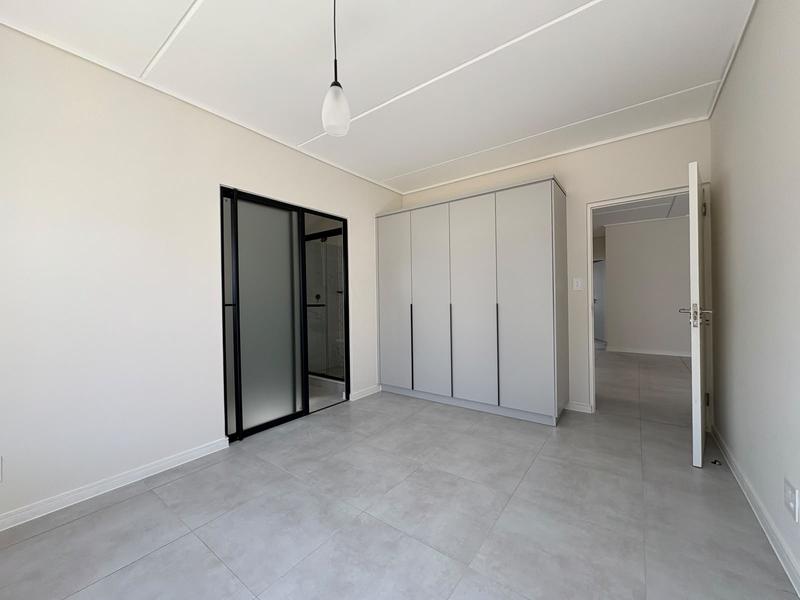 To Let 3 Bedroom Property for Rent in Sandown Western Cape